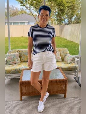 The North Face At Ease White 100% Cotton Cargo Shorts Women’s 10 Hiking Outdoor